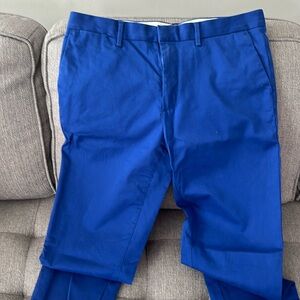 Banana Republic men’s khakis, slim fit, 34x34.